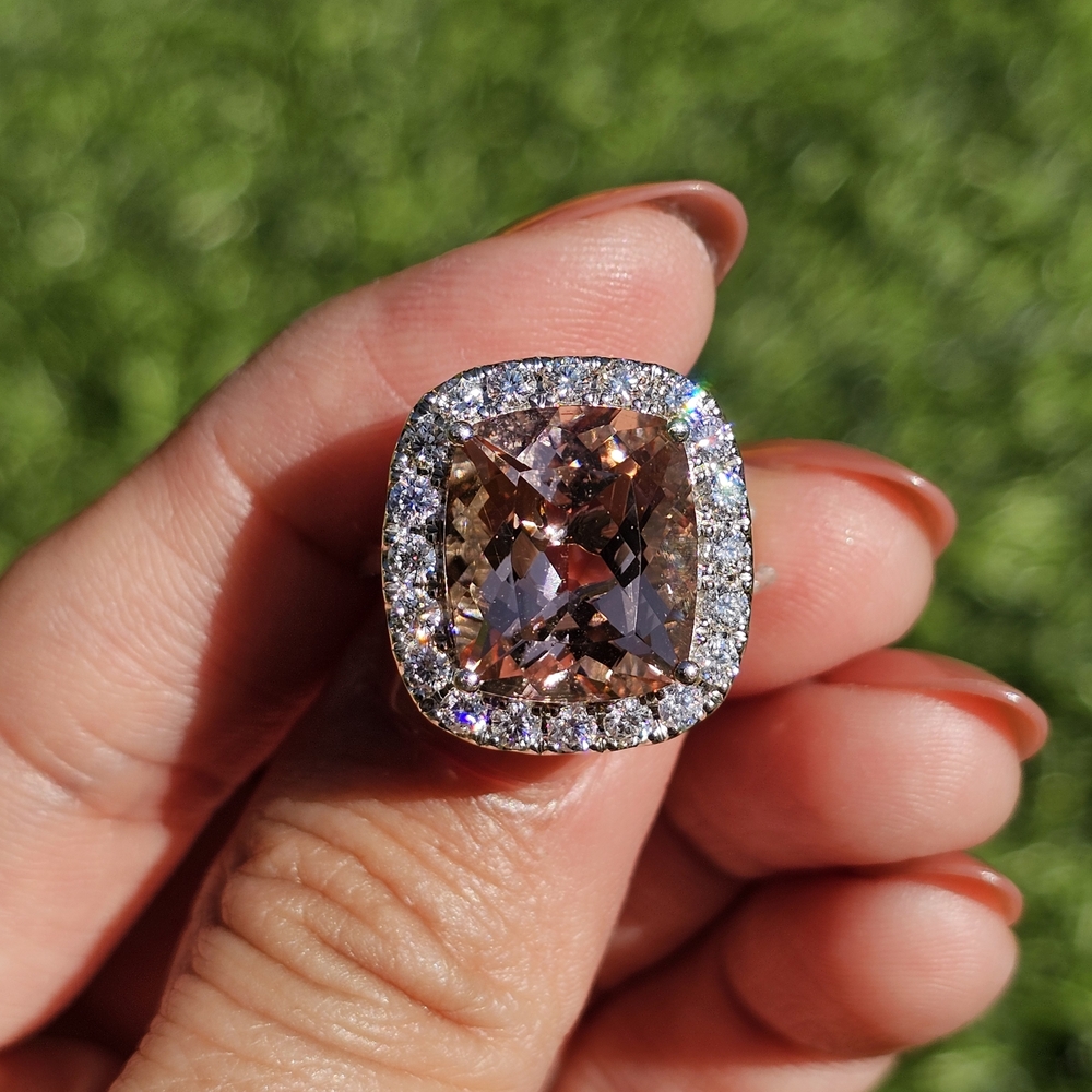 14k White Gold Elegant Cushion Morganite Diamond Halo Ring